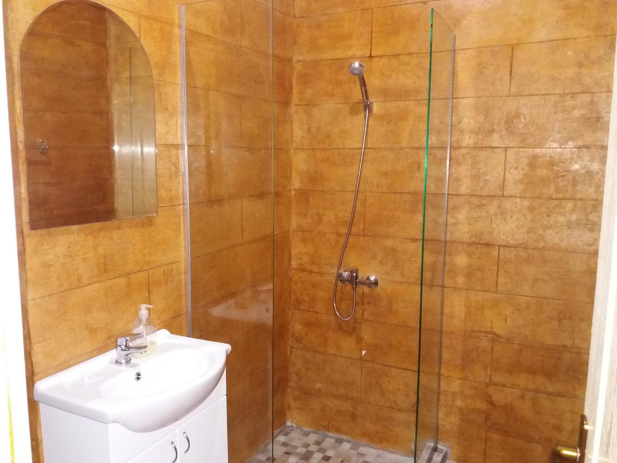 Bed&Breakfast Intermezzo Caffe Kikinda Екстер'єр фото
